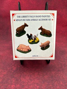 THE LIBERTY FALLS HAND PAINTED MINIATURE FARM ANIMALS ACCESORY SET AH224